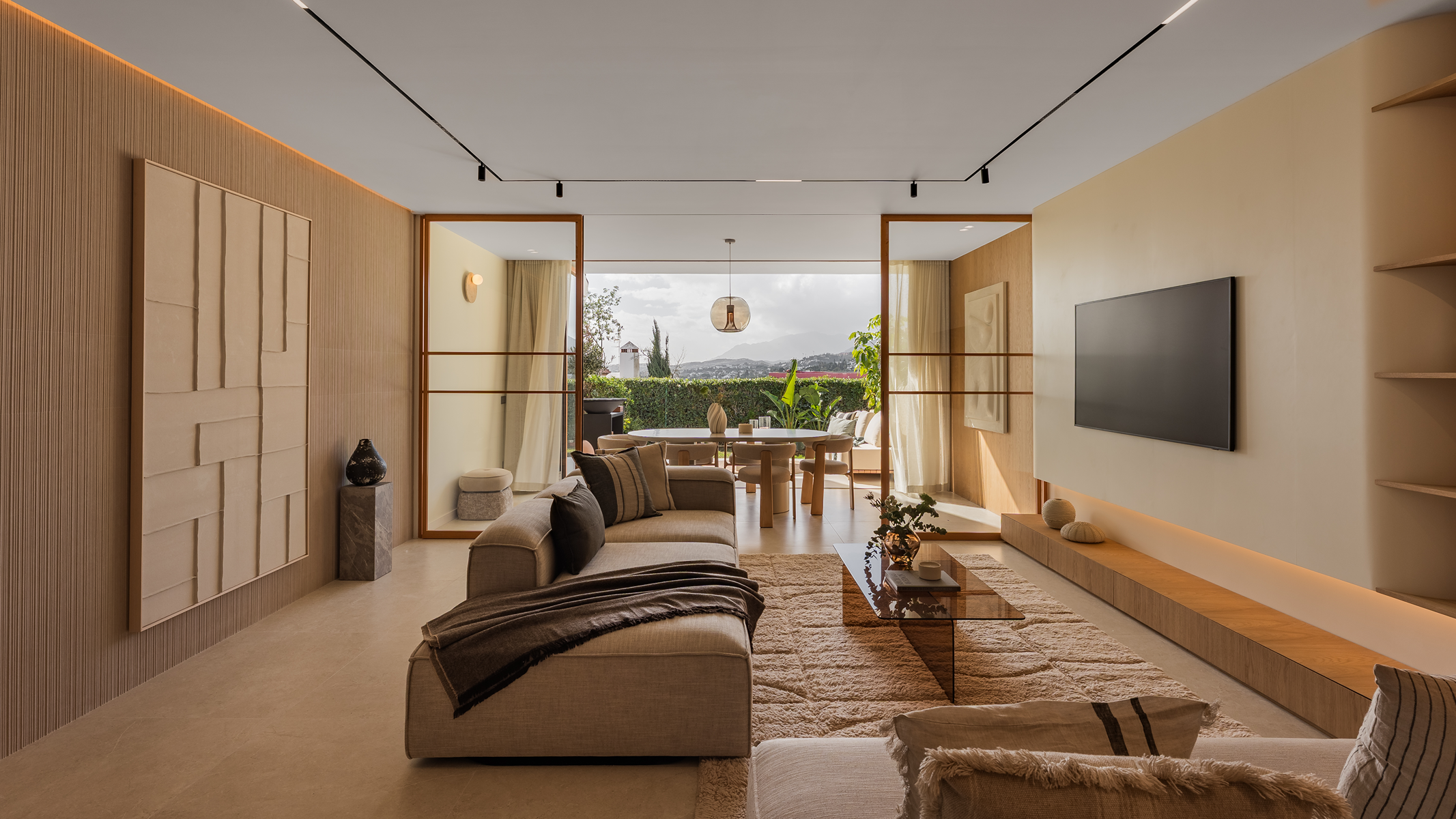  Renovated townhouse in Marbella