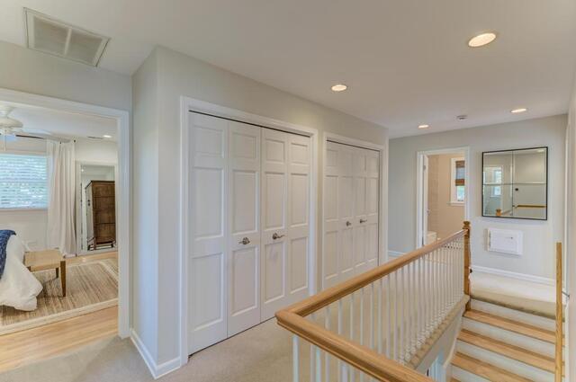 Medinah, Illinois, 60157, United States, 4 Bedrooms Bedrooms, ,4 BathroomsBathrooms,Residential,For Sale,1975518