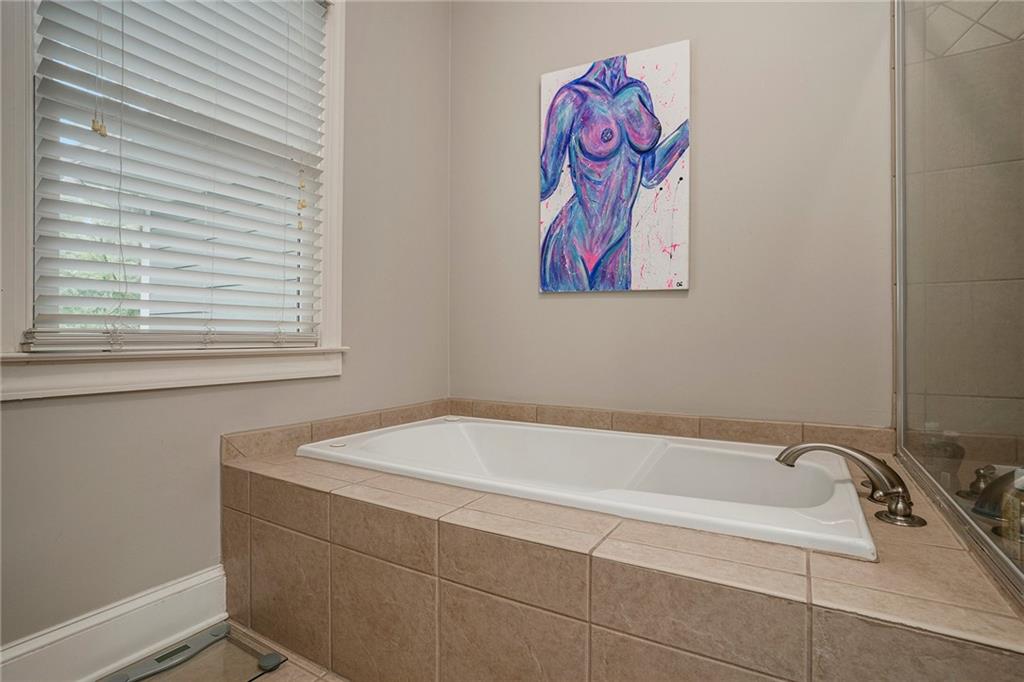 Atlanta, Georgia, 30317, United States, 3 Bedrooms Bedrooms, ,3 BathroomsBathrooms,Residential,For Sale,1931321