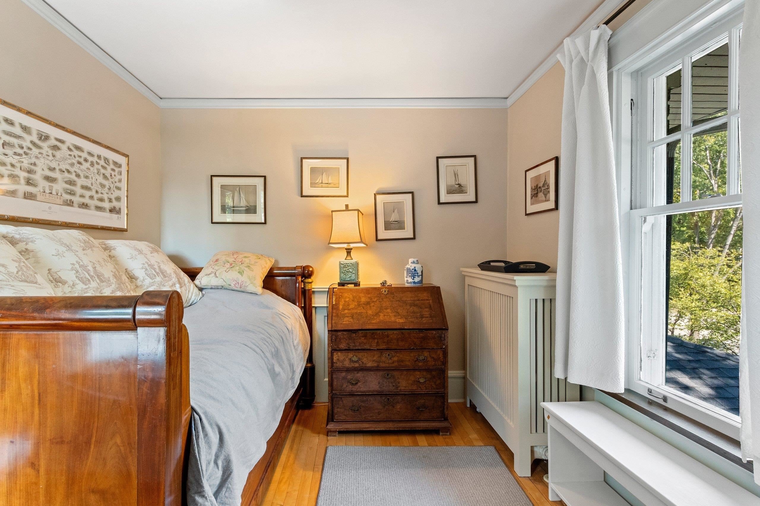 GREEN BAY, Wisconsin, 54301-3217, United States, 4 Bedrooms Bedrooms, ,3 BathroomsBathrooms,Residential,For Sale,1984503