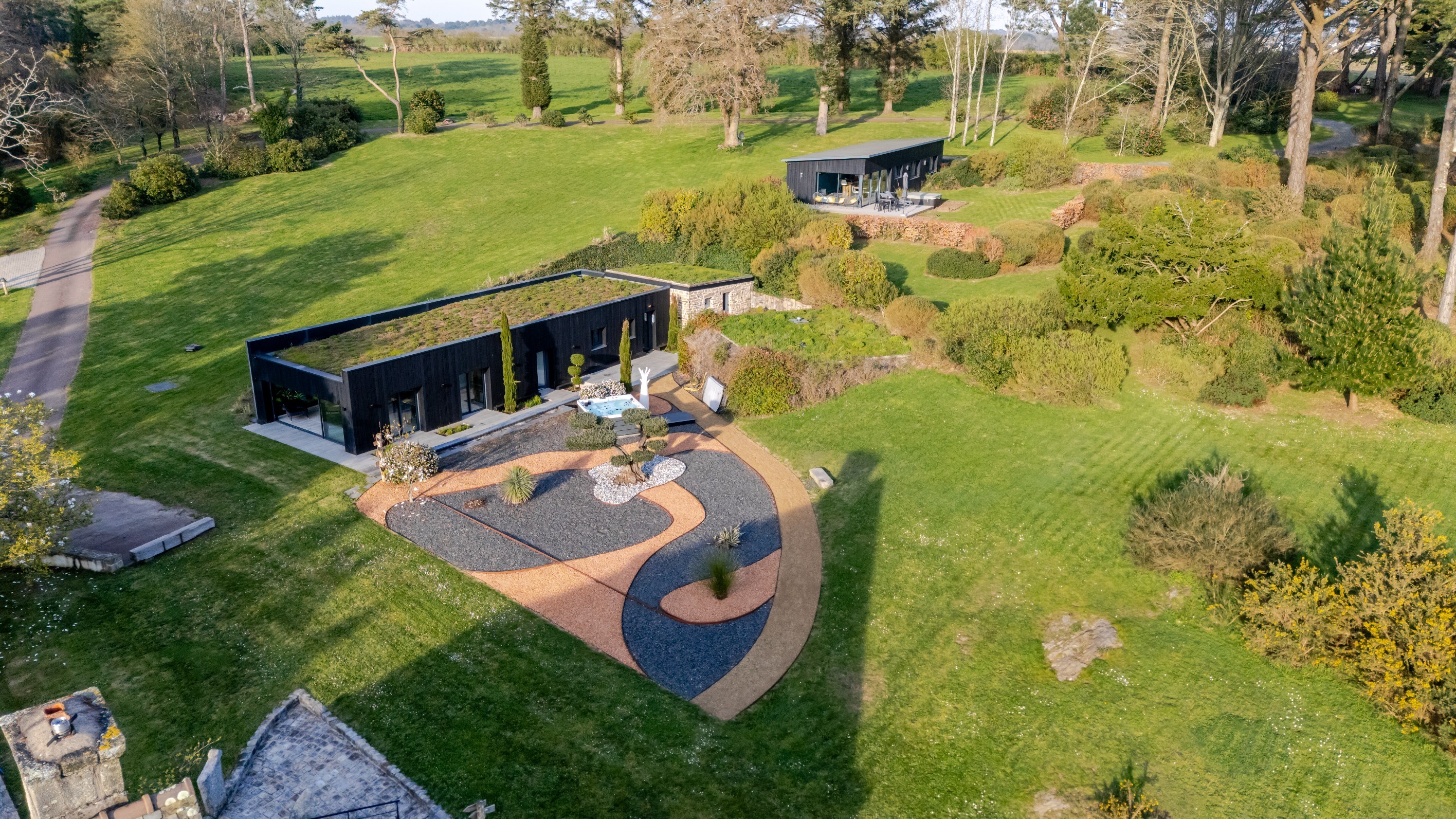  GUIDEL, EXCEPTIONAL PROPERTY IN A DOMINANT POSITION - 物件實景