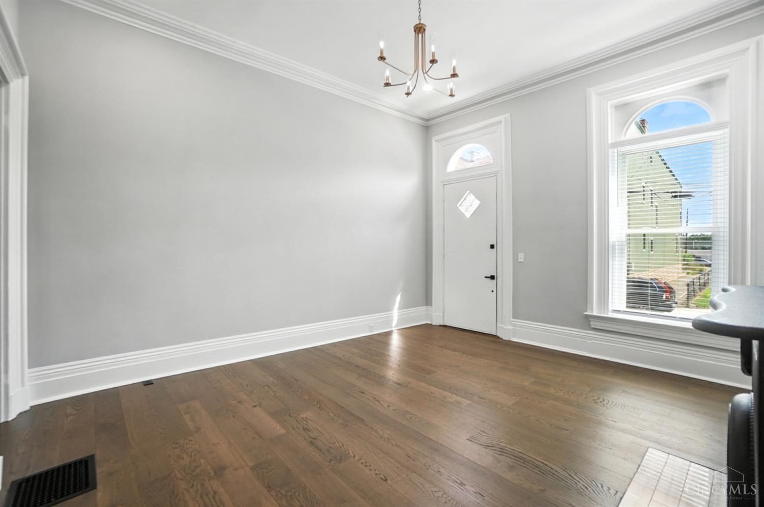 Cincinnati, Ohio, 45214, United States, 4 Bedrooms Bedrooms, ,3 BathroomsBathrooms,Residential,For Sale,1955713