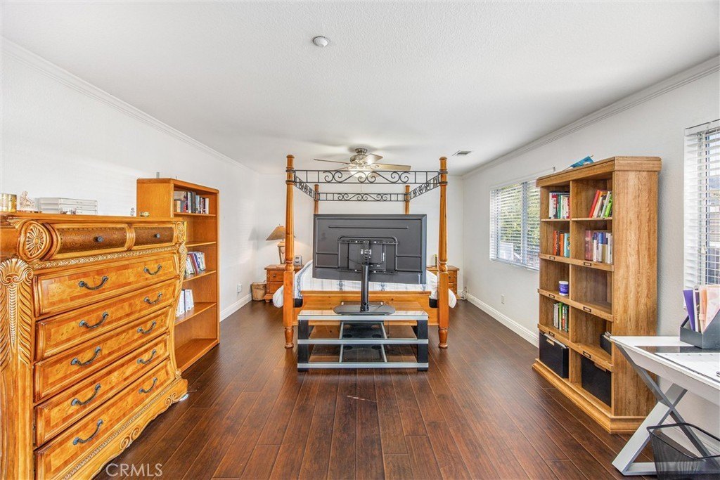 Highland, California, 92346, United States, 5 Bedrooms Bedrooms, ,5 BathroomsBathrooms,Residential,For Sale,1989882