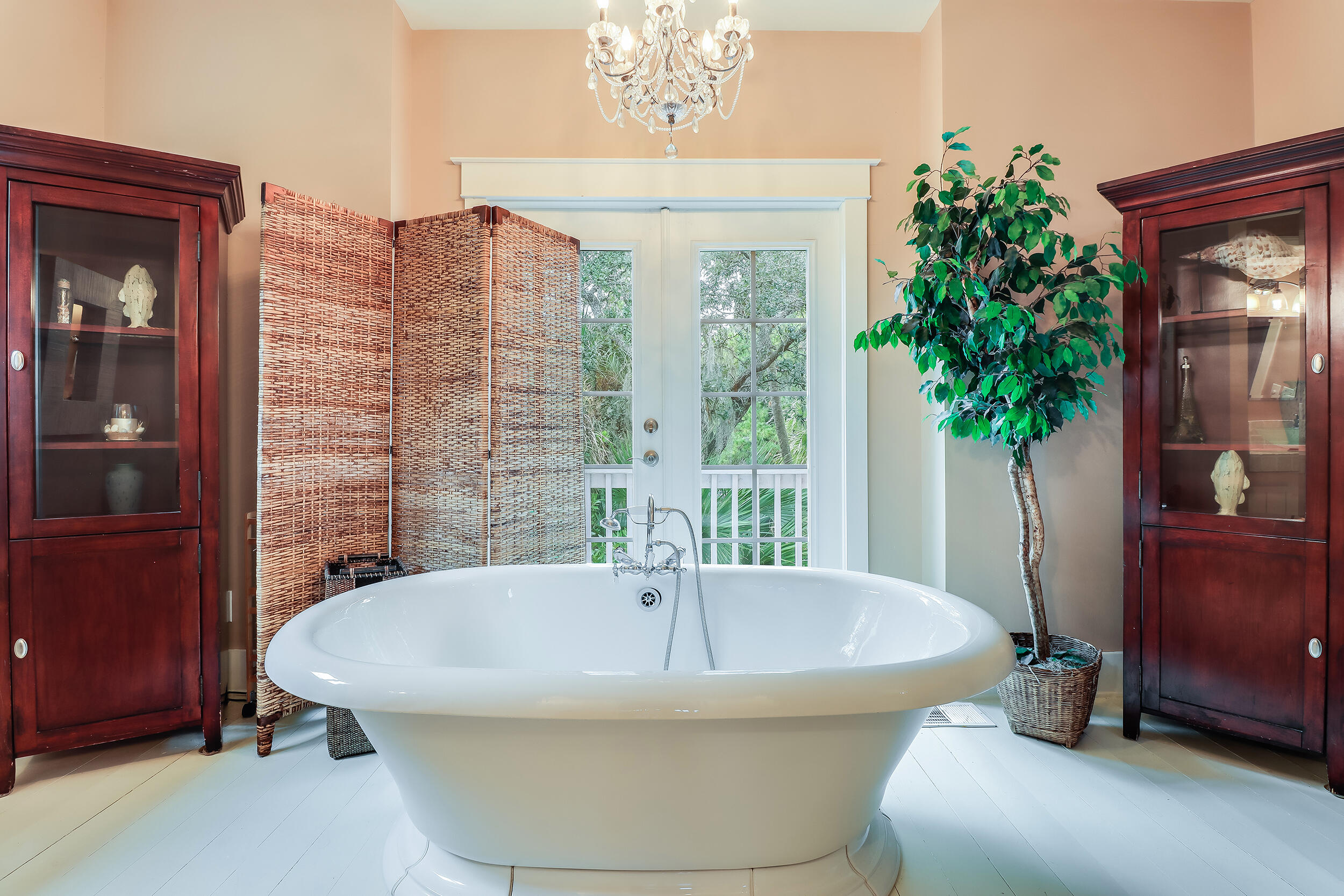 Saint Helena, South Carolina, 29920, United States, 4 Bedrooms Bedrooms, ,5 BathroomsBathrooms,Residential,For Sale,1883425