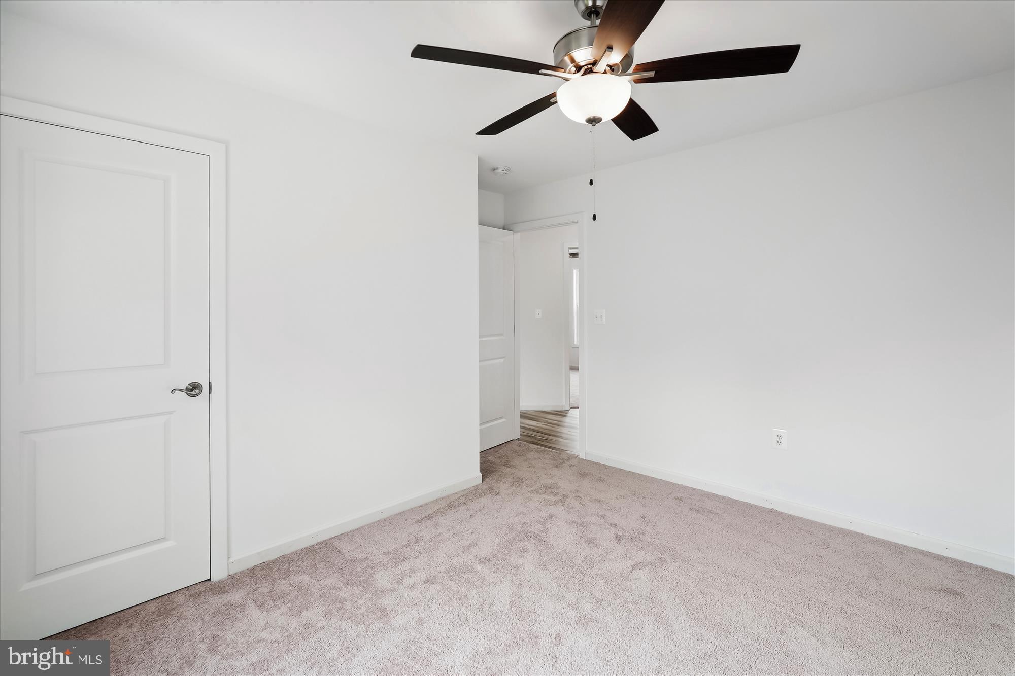 Amissville, Virginia, 20106, United States, 4 Bedrooms Bedrooms, ,3 BathroomsBathrooms,Residential,For Sale,1920325