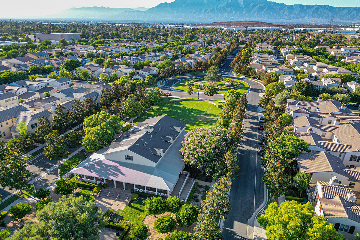 Ontario, California, 91761, United States, 2 Bedrooms Bedrooms, ,2 BathroomsBathrooms,Residential,For Sale,1928466