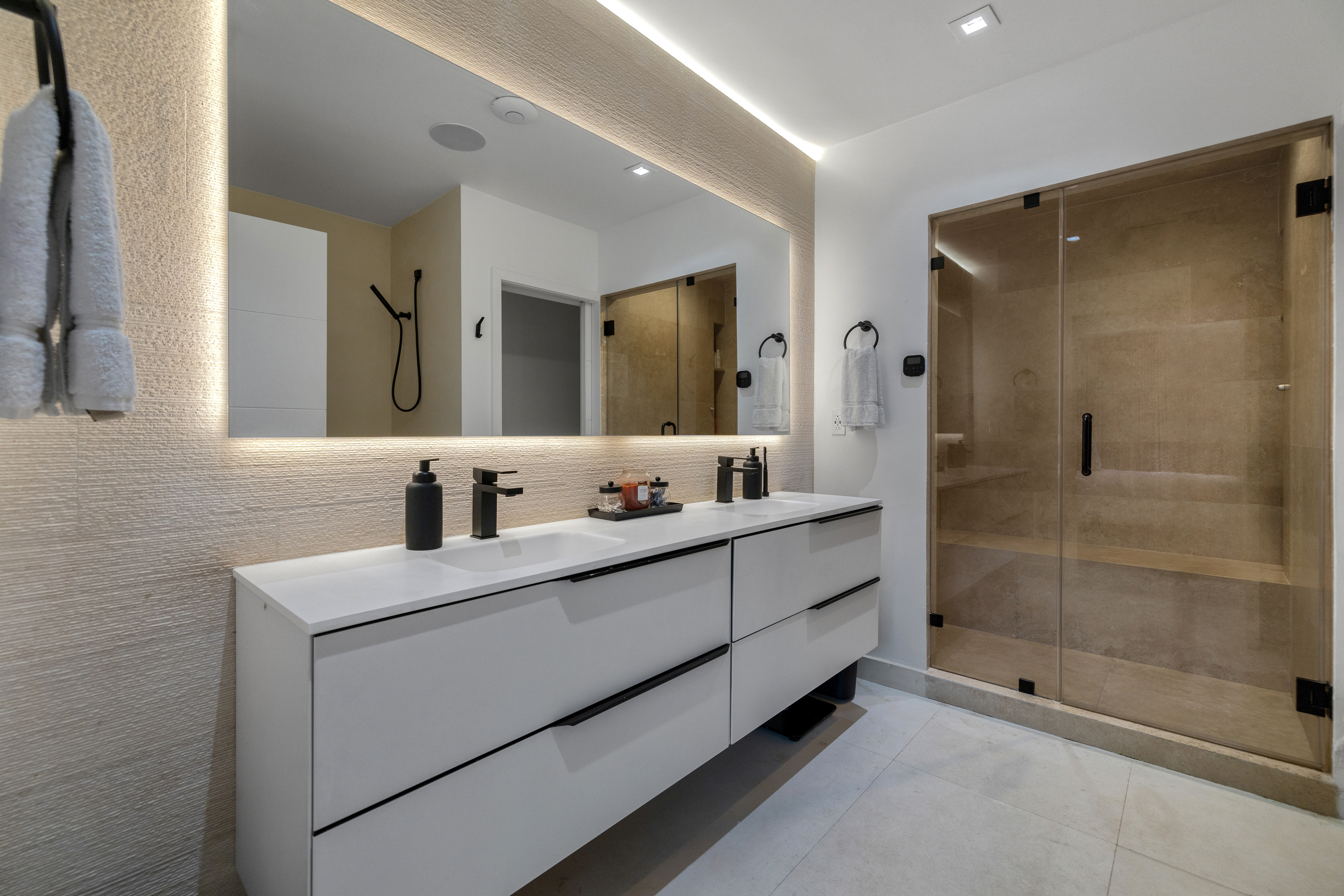  771 Fairway Dr, Miami Beach, FL, 33141 - 物件實景