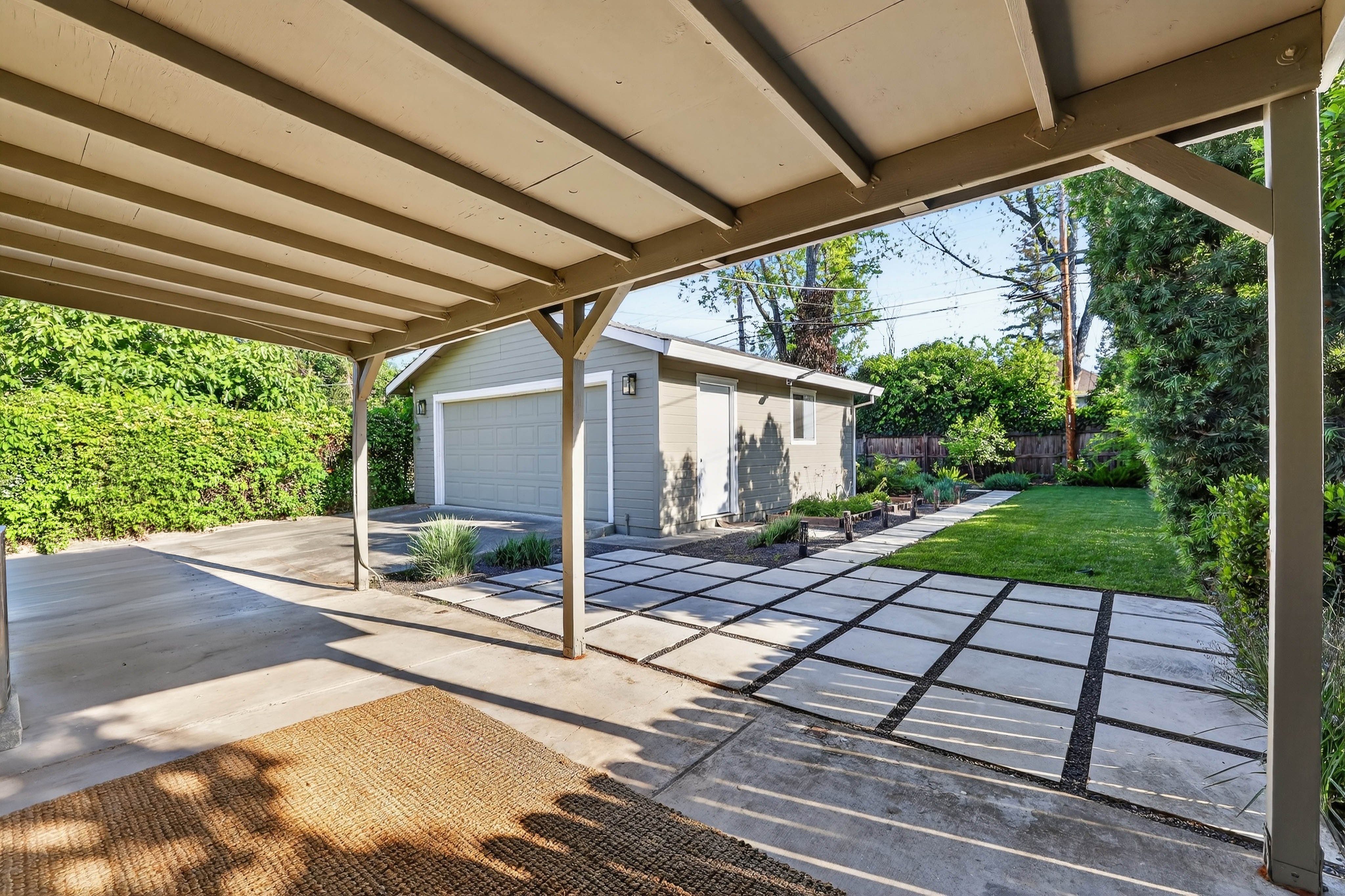  4330 3rd Avenue, Sacramento, CA 95817 - 物件實景