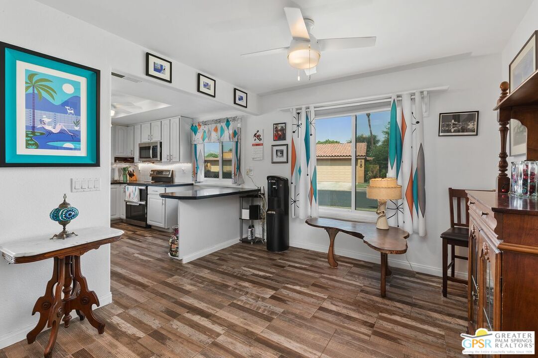 70 Majorca Dr, Rancho Mirage, California, 92270, United States, 3 Bedrooms Bedrooms, ,2 BathroomsBathrooms,Residential,For Sale,70 Majorca Dr,1609680