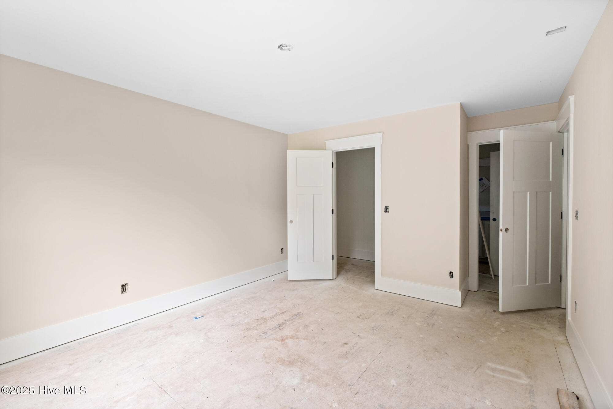 Wilmington, North Carolina, 28411, United States, 4 Bedrooms Bedrooms, ,4 BathroomsBathrooms,Residential,For Sale,1913563