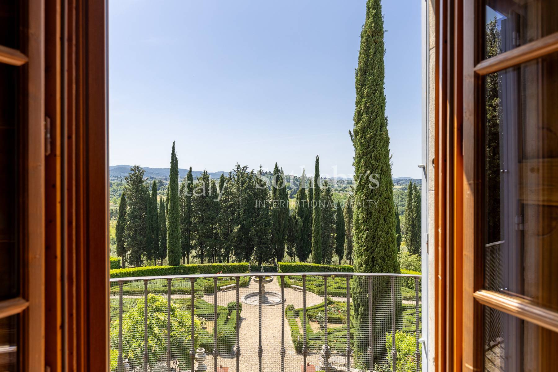  Panoramic tower residence in the Tuscan hills near Florence - 物件實景
