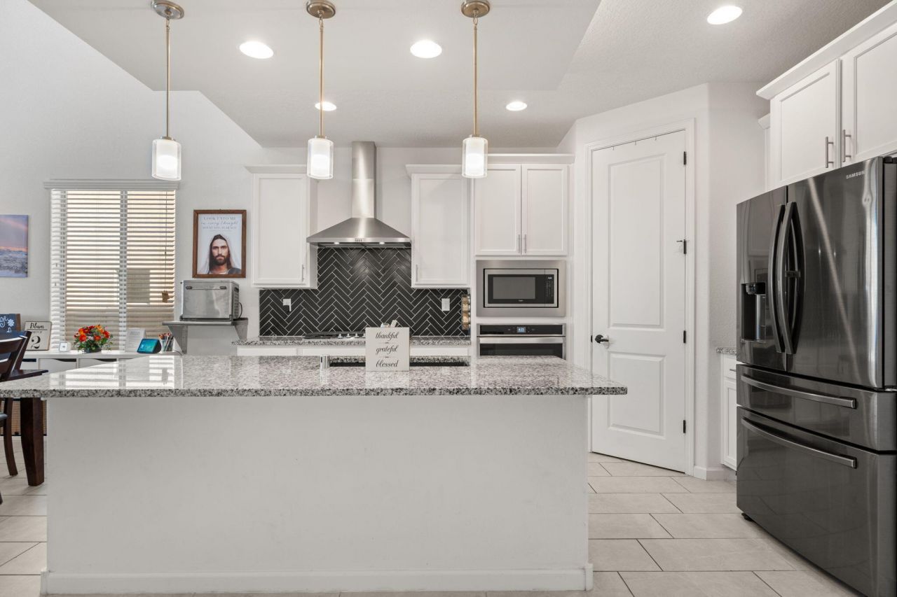 Albuquerque, New Mexico, 87120, United States, 4 Bedrooms Bedrooms, ,3 BathroomsBathrooms,Residential,For Sale,1958873