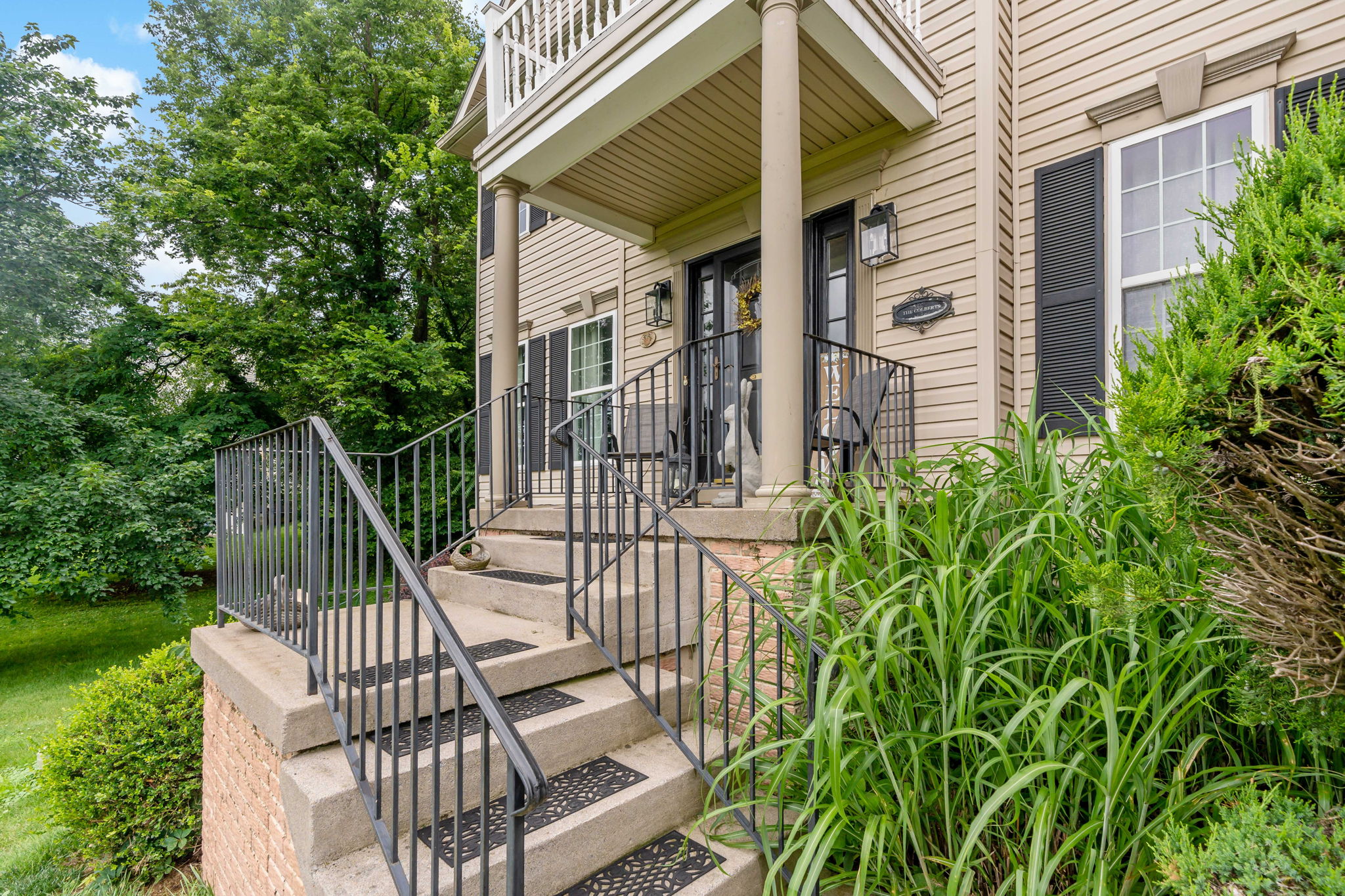 Martinsburg, West Virginia, 25403, United States, 4 Bedrooms Bedrooms, ,Residential,For Sale,1873550