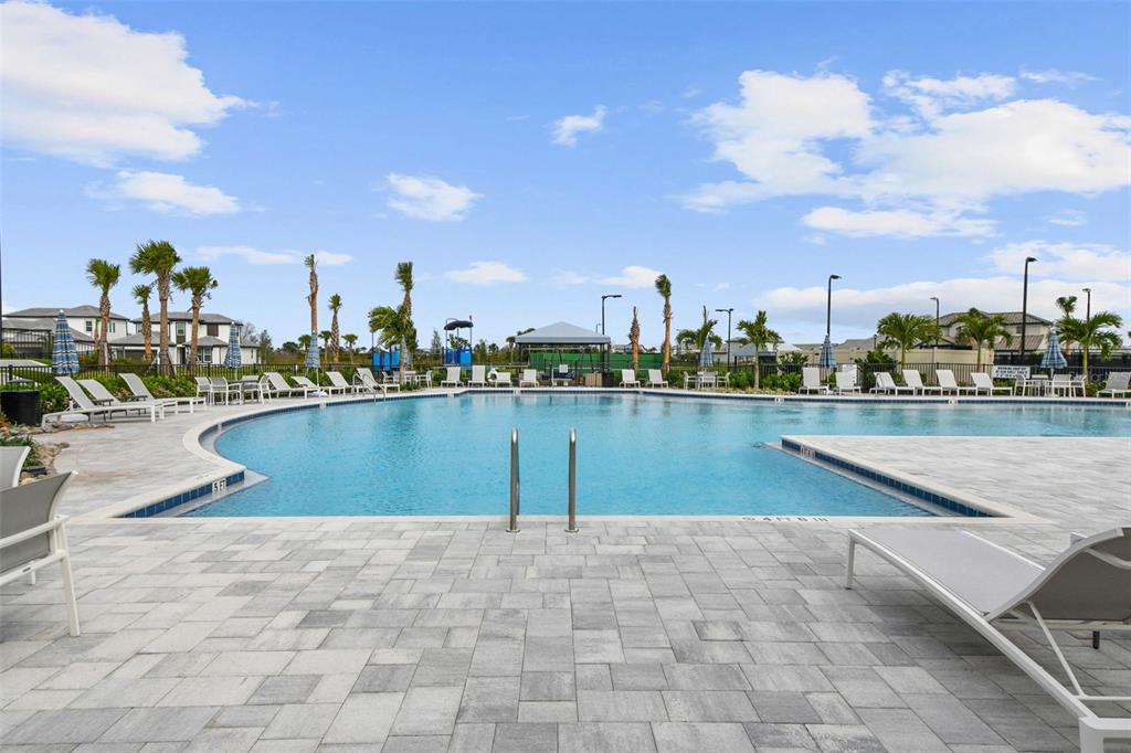Bradenton, Florida, 34211, United States, 3 Bedrooms Bedrooms, ,3 BathroomsBathrooms,Residential,For Sale,1840439