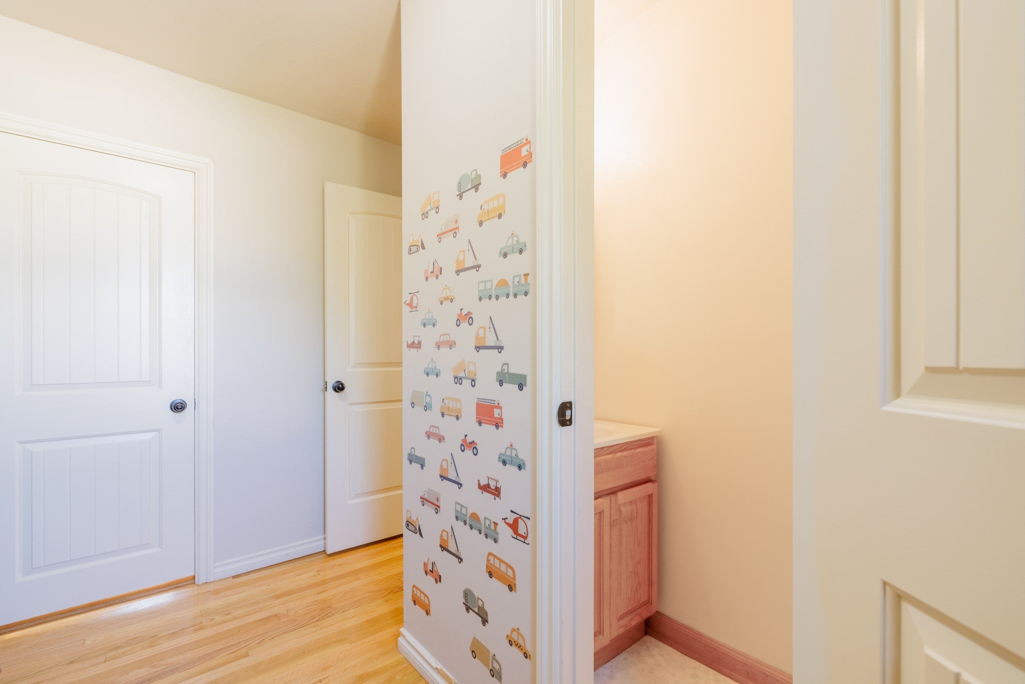 Helena, Montana, 59602, United States, 3 Bedrooms Bedrooms, ,2 BathroomsBathrooms,Residential,For Sale,1837520