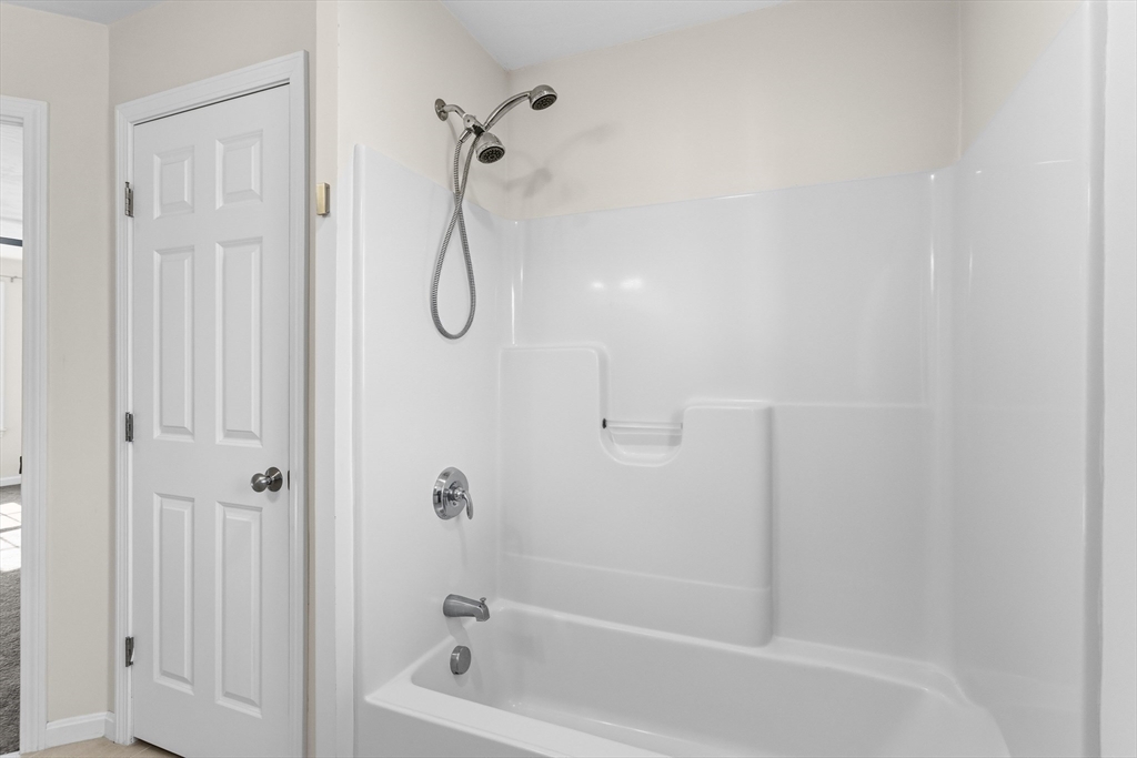 Ayer, Massachusetts, 01432, United States, 4 Bedrooms Bedrooms, ,3 BathroomsBathrooms,Residential,For Sale,2030231