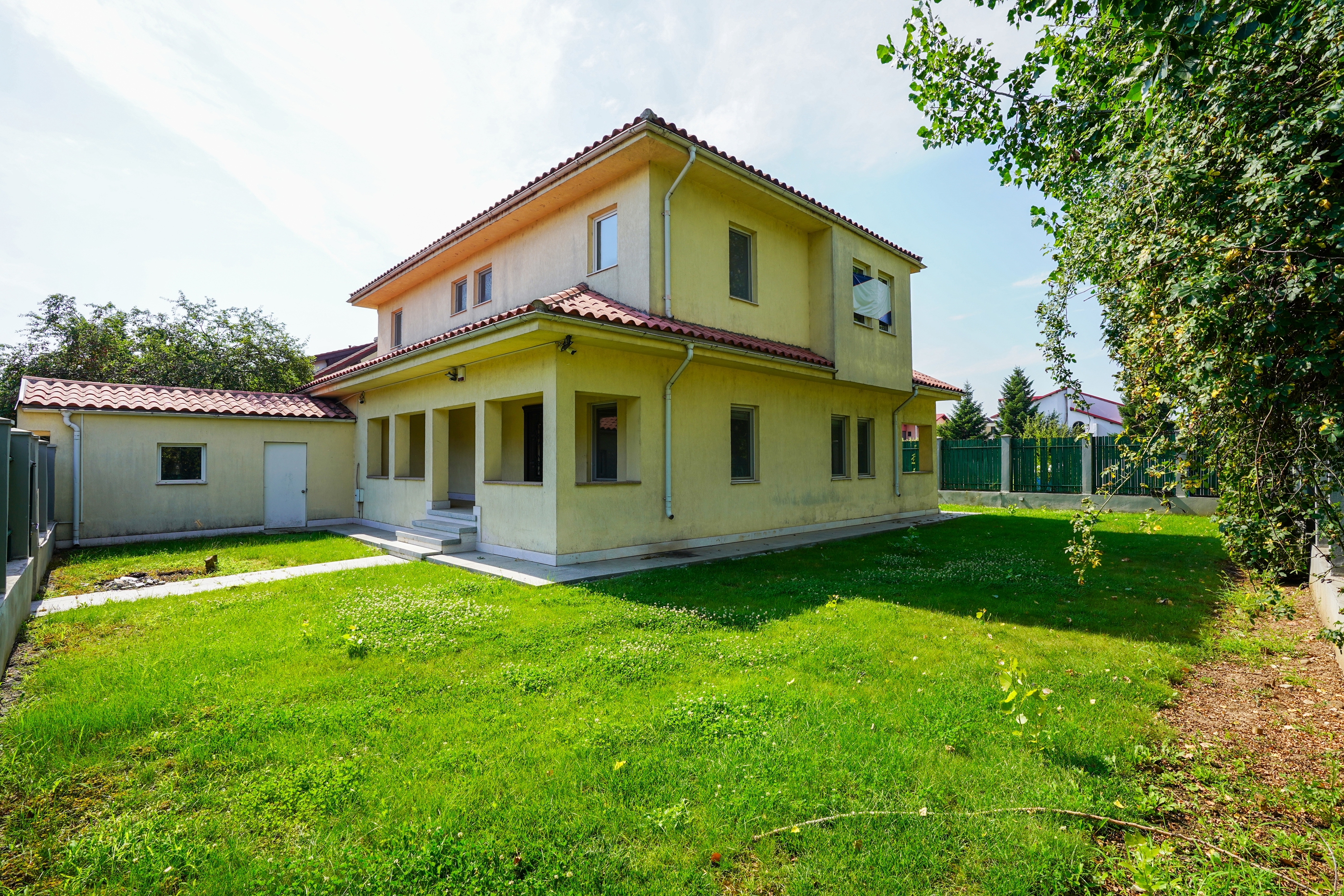  Spacious Villa Near Prestigious Schools and the Forest, Voluntari - 物件實景