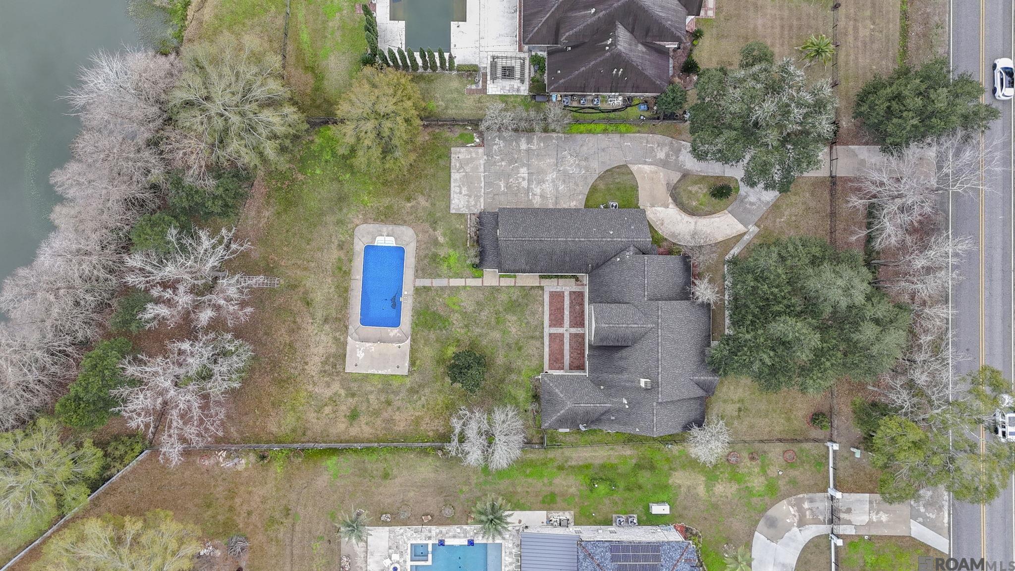 Prairieville, Louisiana, 70769, United States, 5 Bedrooms Bedrooms, ,5 BathroomsBathrooms,Residential,For Sale,2012380