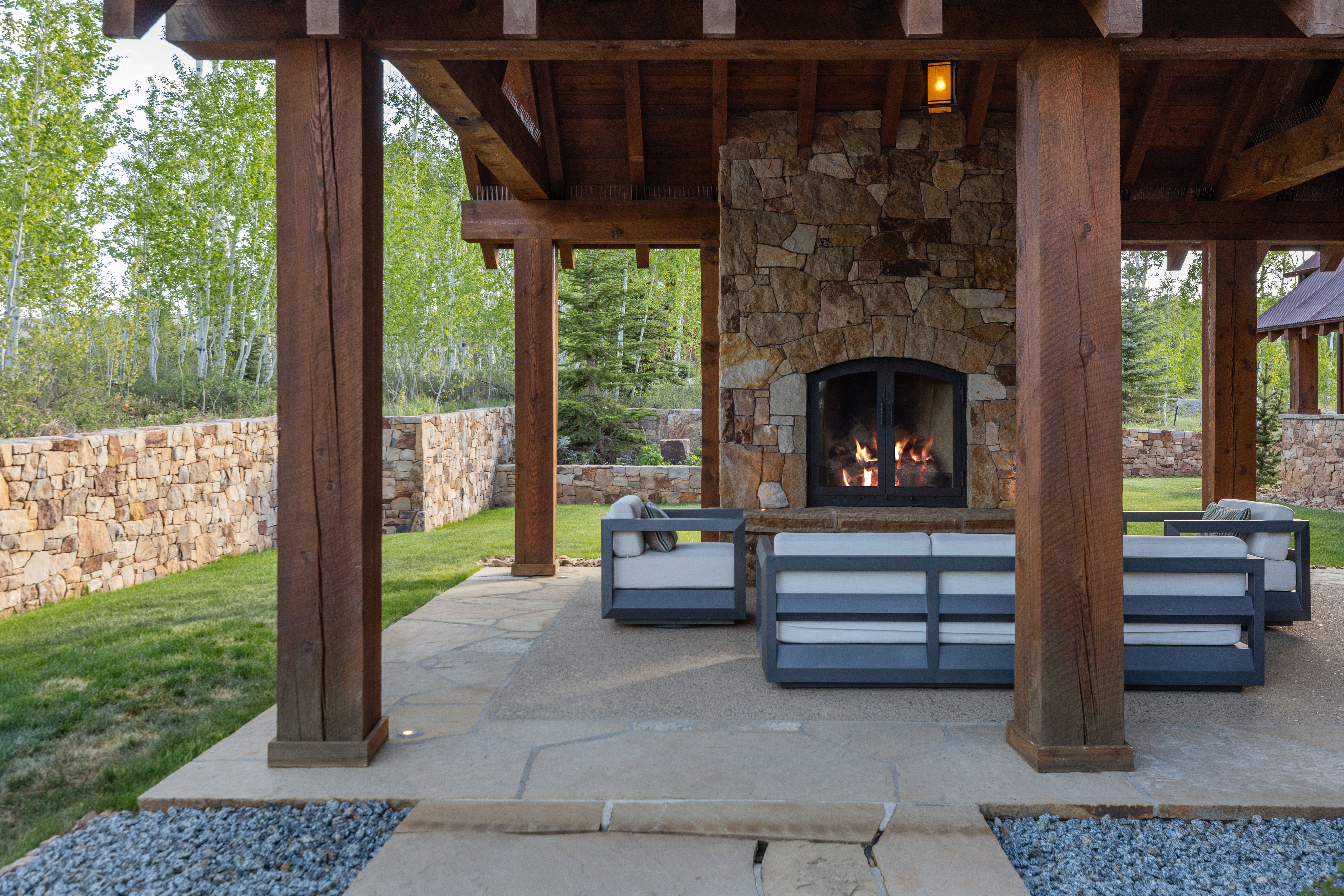  Refined Mountain Elegance In A Premier Setting - 物件實景
