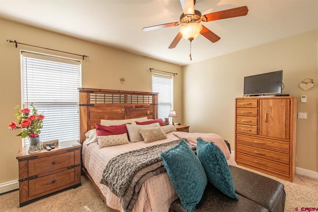 Montrose, Colorado, 81401, United States, 3 Bedrooms Bedrooms, ,2 BathroomsBathrooms,Residential,For Sale,1977098