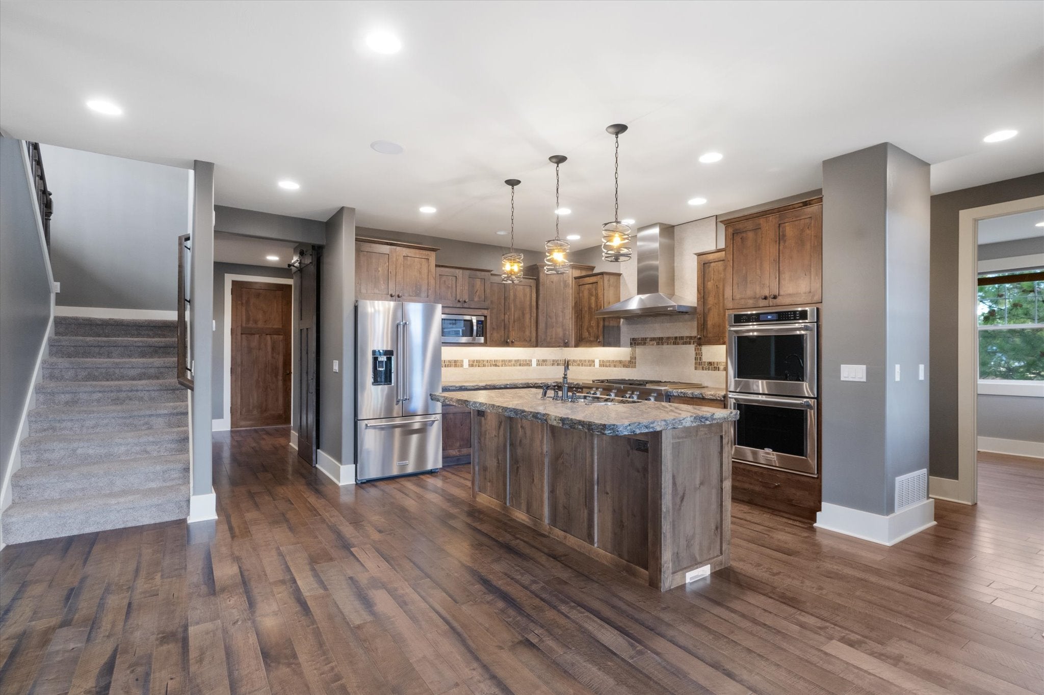 Clancy, Montana, 59634, United States, 4 Bedrooms Bedrooms, ,5 BathroomsBathrooms,Residential,For Sale,1991363