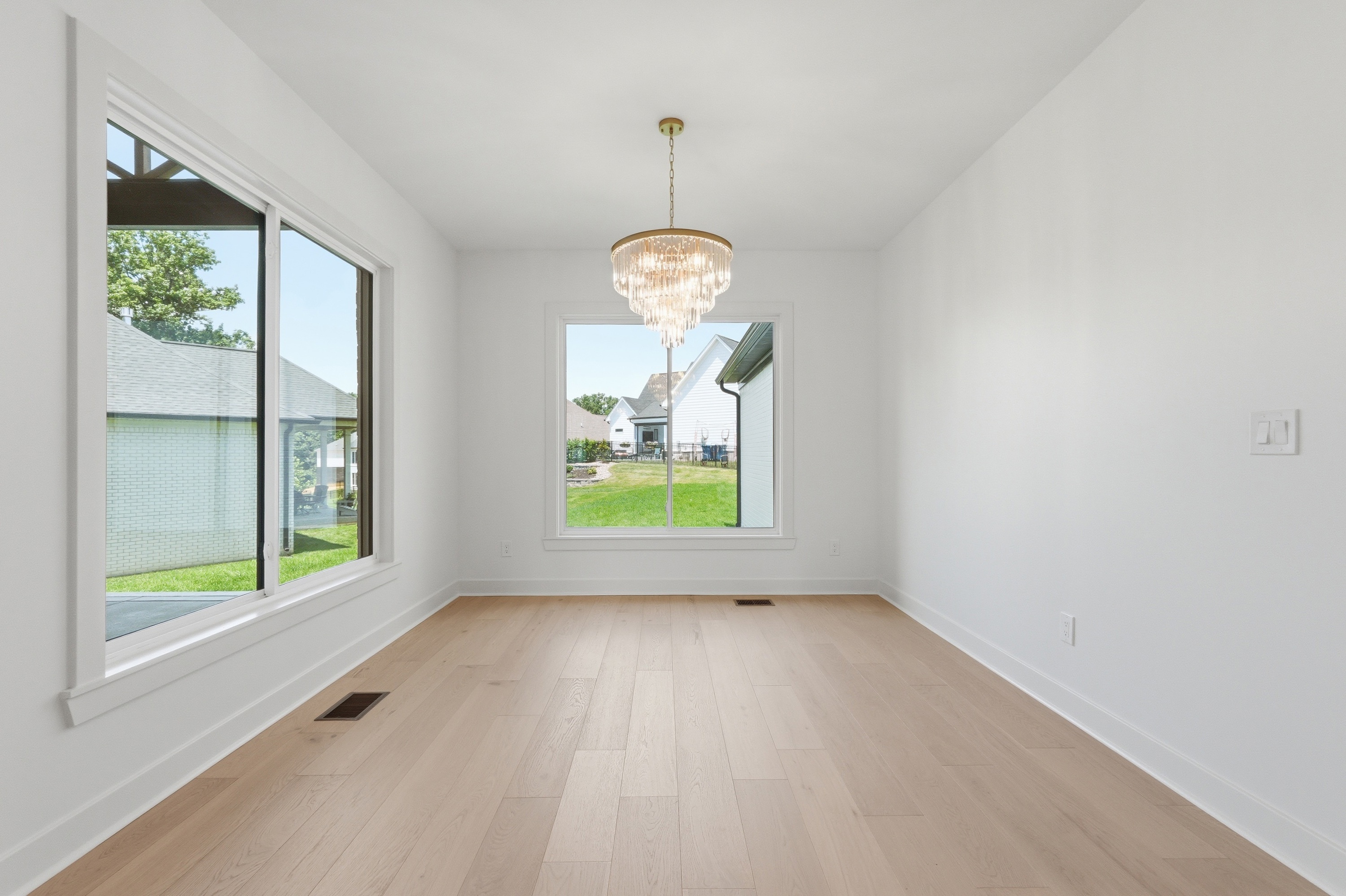  1545 Lincoln Hill Way, Louisville, KY 40245 - 物件實景