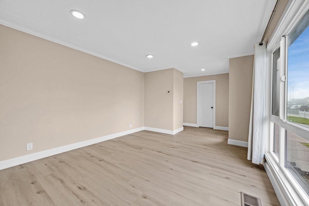 Suisun City, California, 94585, United States, 3 Bedrooms Bedrooms, ,3 BathroomsBathrooms,Residential,For Sale,2010969