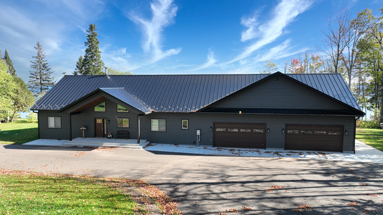 Marenisco, Wisconsin, 49947, United States, 4 Bedrooms Bedrooms, ,4 BathroomsBathrooms,Residential,For Sale,1984446