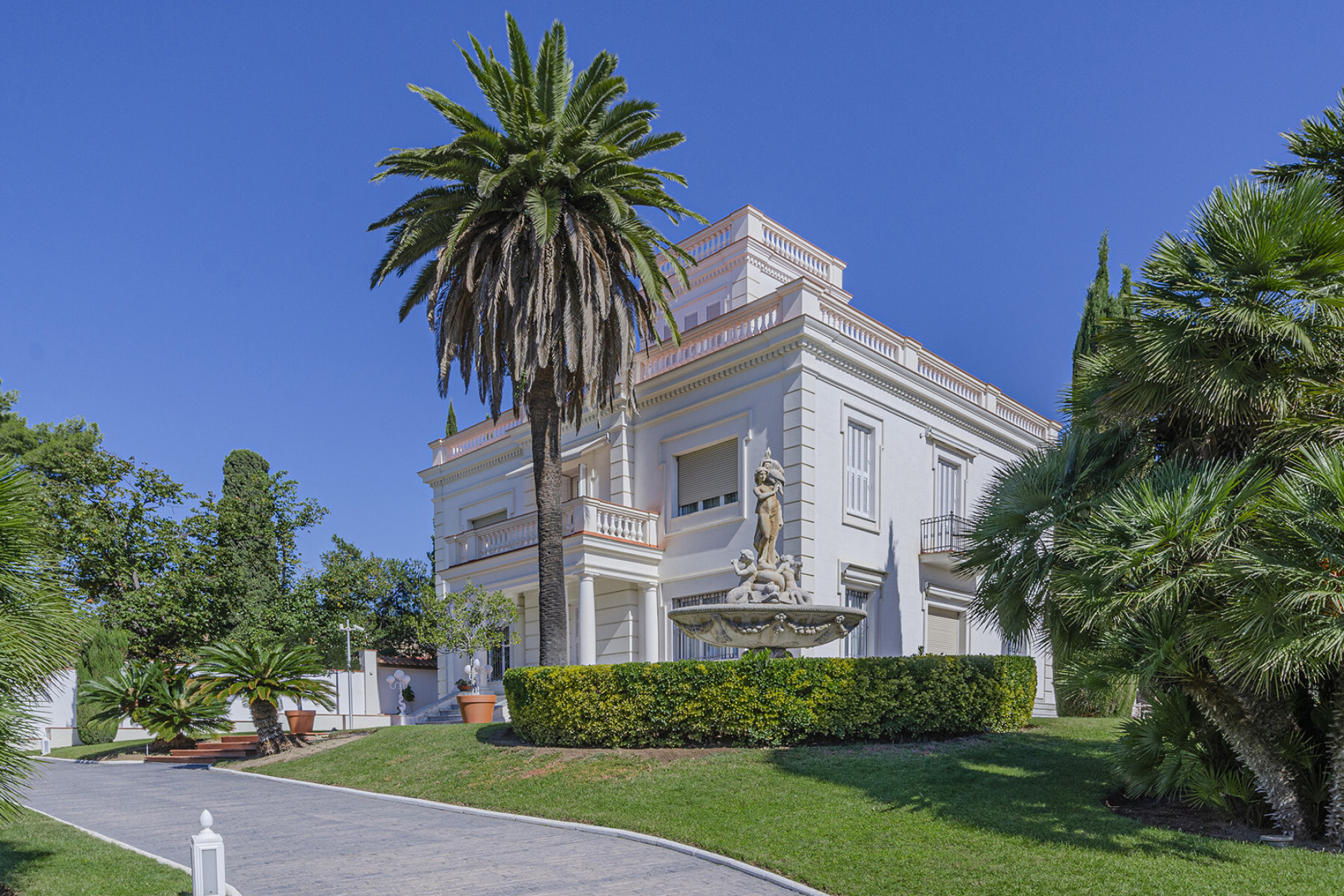  Magnificent nineteenth-century mansion with a splendid garden. - 物件實景