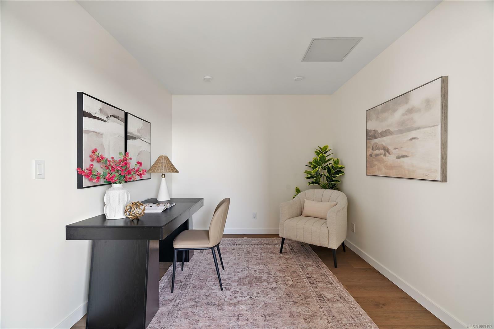 ESQUIMALT, British Columbia, V9A 6A1, CA, 2 Bedrooms Bedrooms, ,Residential,For Sale,1874796