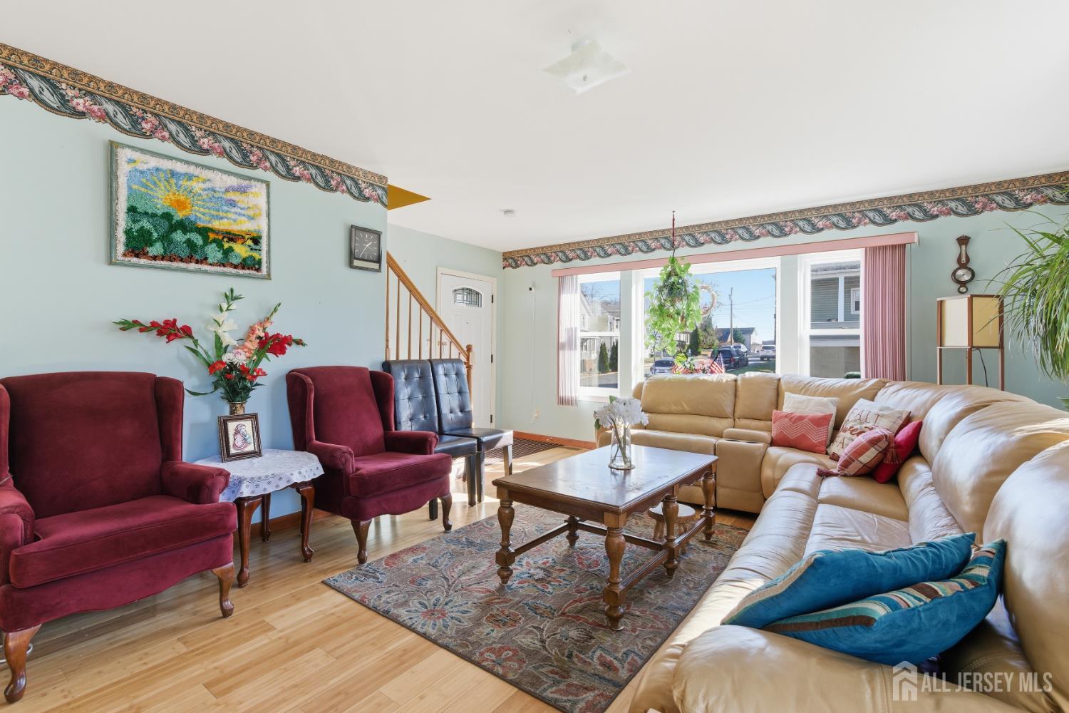 South Amboy, New Jersey, 08879, United States, 3 Bedrooms Bedrooms, ,2 BathroomsBathrooms,Residential,For Sale,2005164