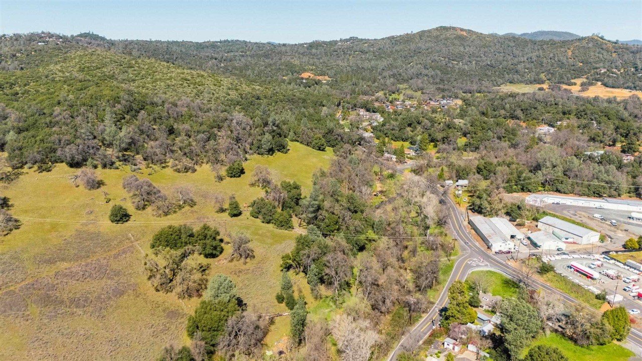 Jamestown, California, 95327, United States, 3 Bedrooms Bedrooms, ,2 BathroomsBathrooms,Residential,For Sale,1977023