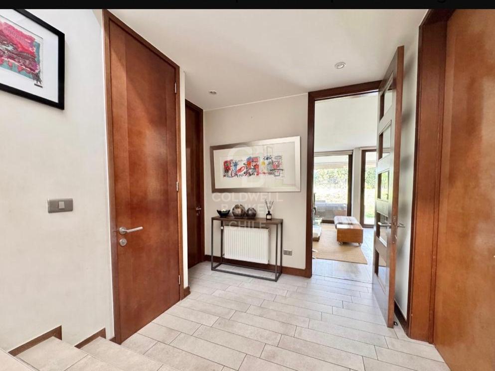 Lo Barnechea, Chile, 4 Bedrooms Bedrooms, ,4 BathroomsBathrooms,Residential,For Sale,1948613
