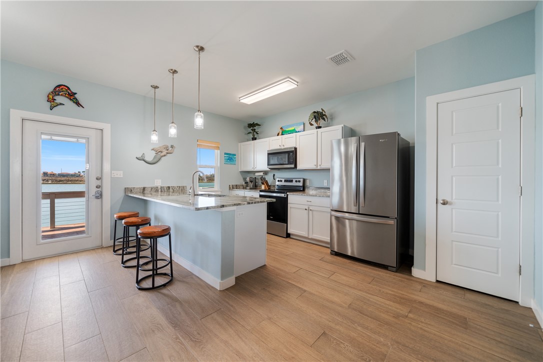 Corpus Christi, Texas, 78418, United States, 3 Bedrooms Bedrooms, ,3 BathroomsBathrooms,Residential,For Sale,1736006