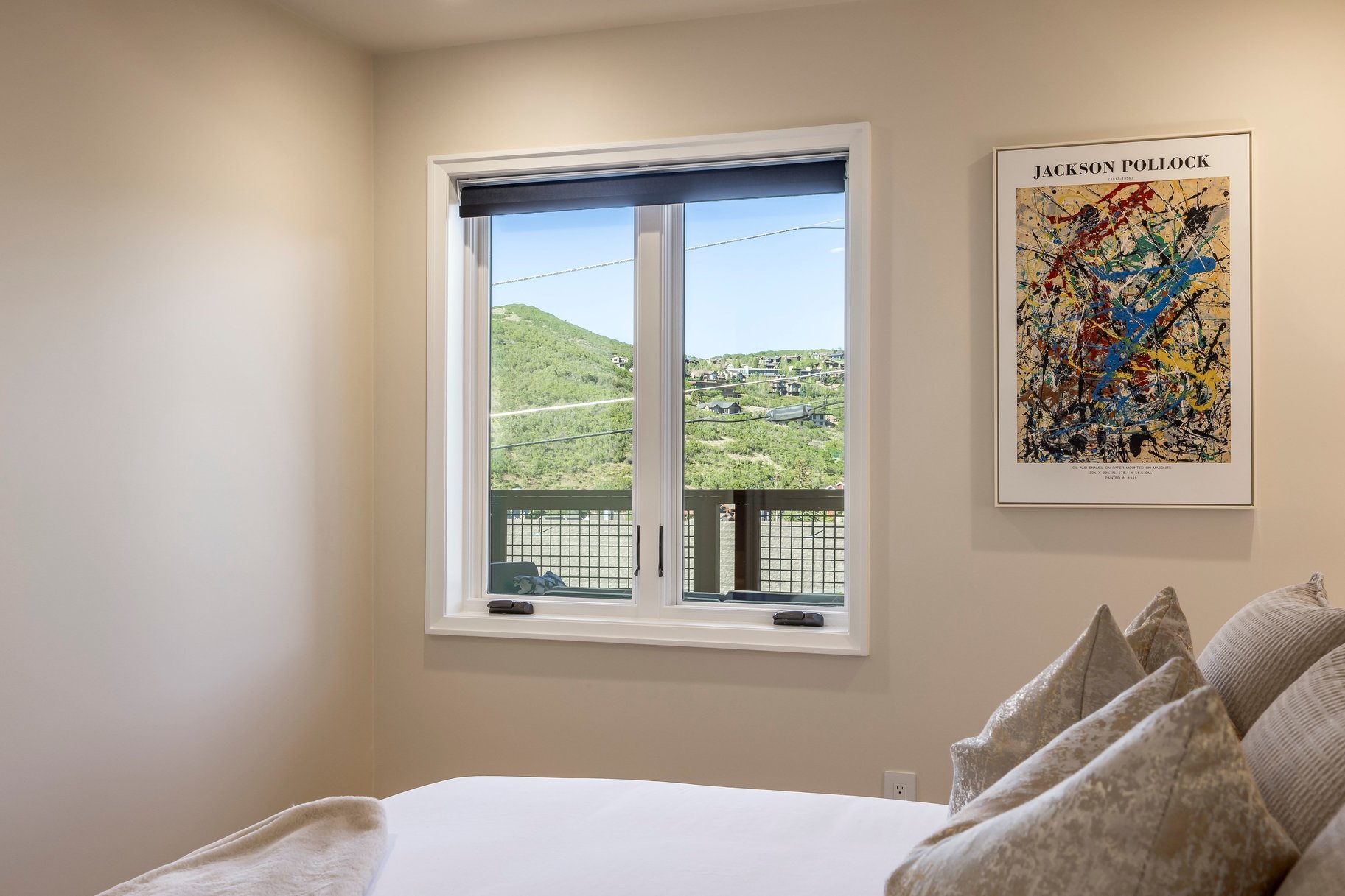  Fully Reimagined Ski-In/Ski-Out Condo — Smart Home Features - 物件實景