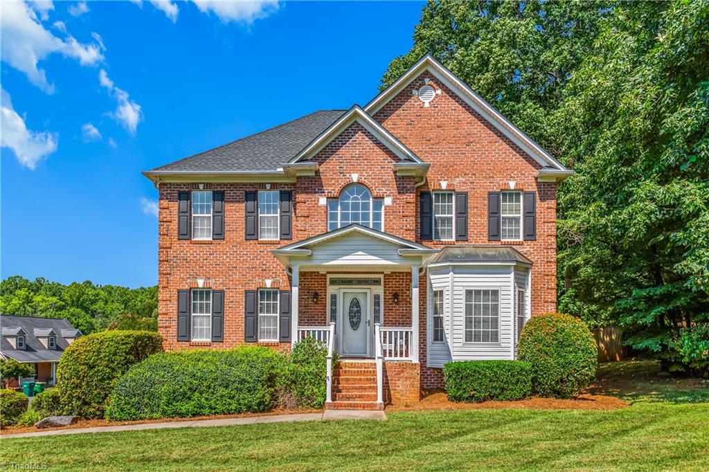 Clemmons, North Carolina, 27012, United States, 4 Bedrooms Bedrooms, ,3 BathroomsBathrooms,Residential,For Sale,1902242