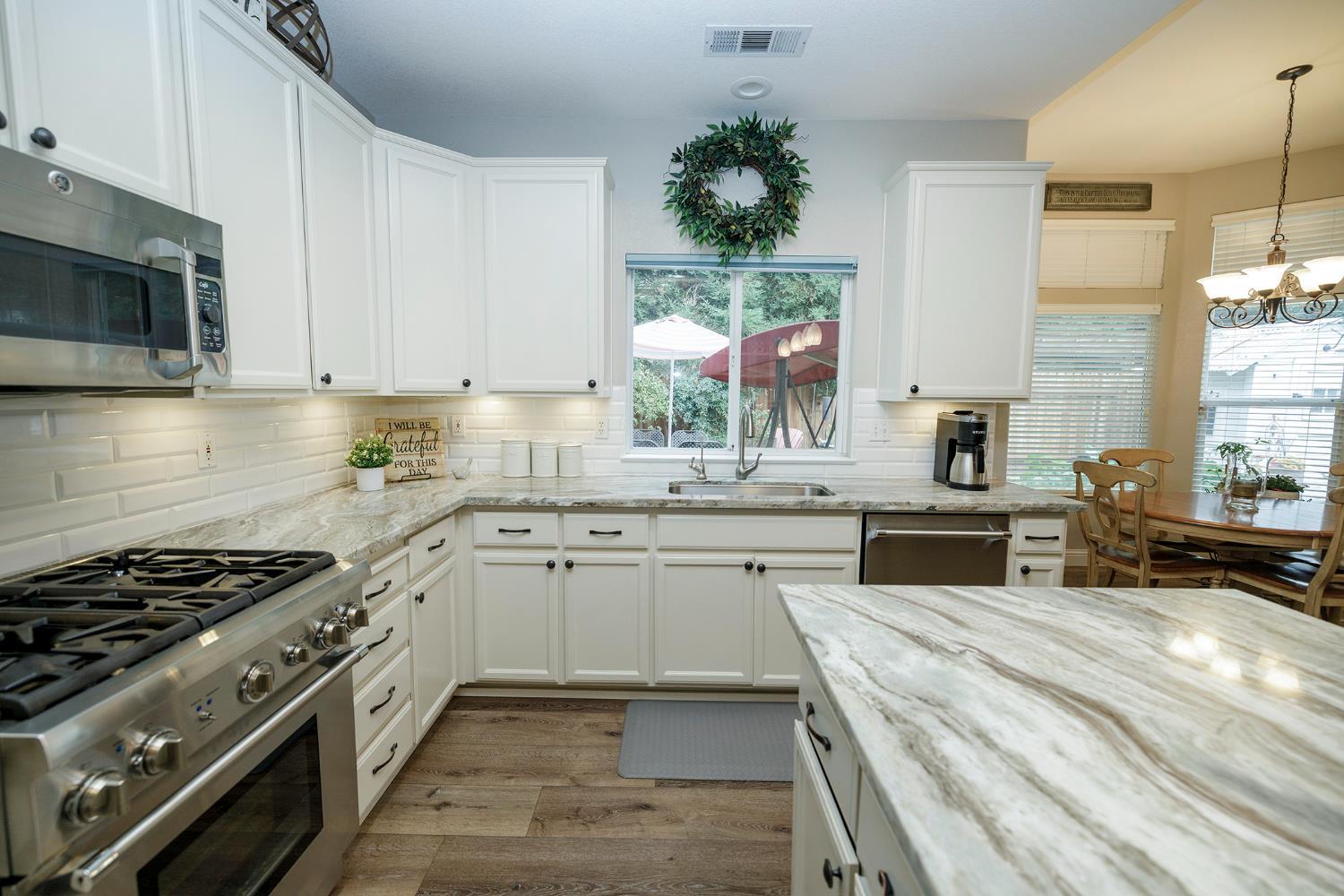 Turlock, California, 95382, United States, 4 Bedrooms Bedrooms, ,2 BathroomsBathrooms,Residential,For Sale,1987416