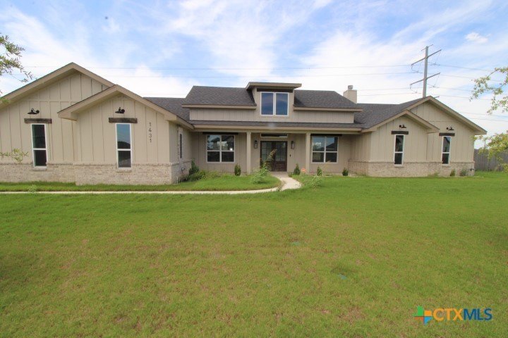 Salado, Texas, 76571, United States, 3 Bedrooms Bedrooms, ,3 BathroomsBathrooms,Residential,For Sale,1980220
