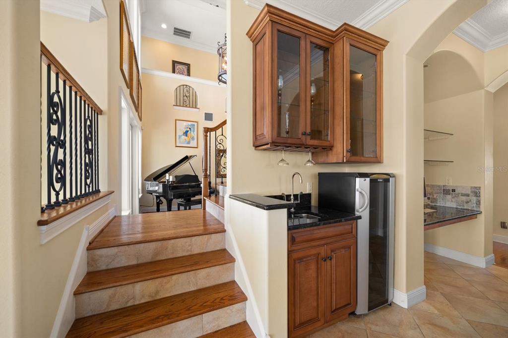 Largo, Florida, 33770, United States, 5 Bedrooms Bedrooms, ,4 BathroomsBathrooms,Residential,For Sale,2002964