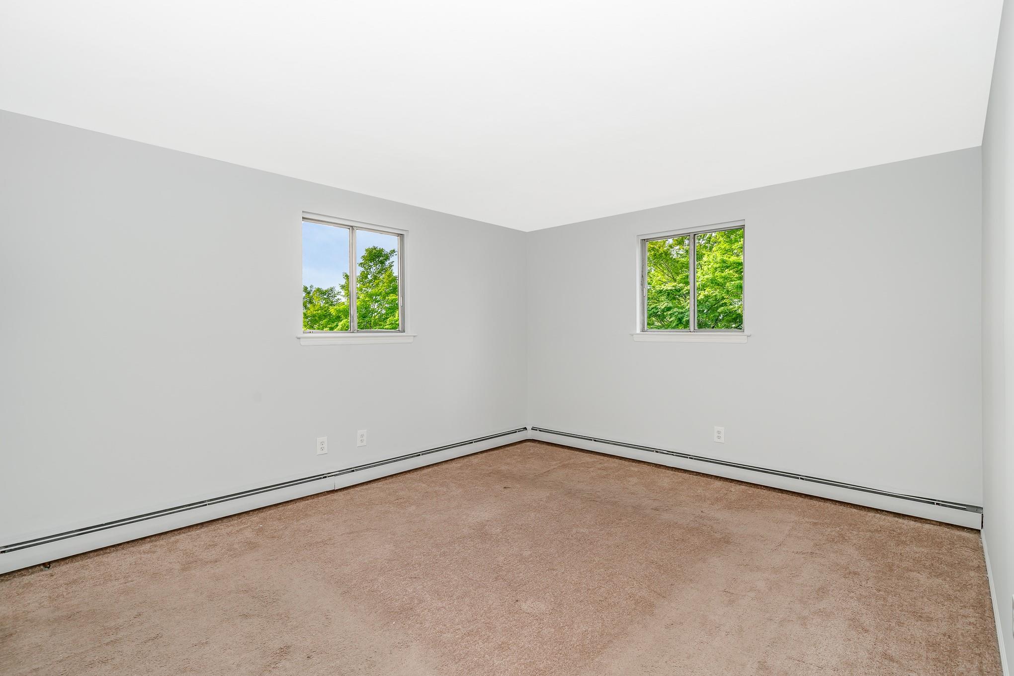Massapequa, New York, 11758, United States, 4 Bedrooms Bedrooms, ,2 BathroomsBathrooms,Residential,For Sale,1887450
