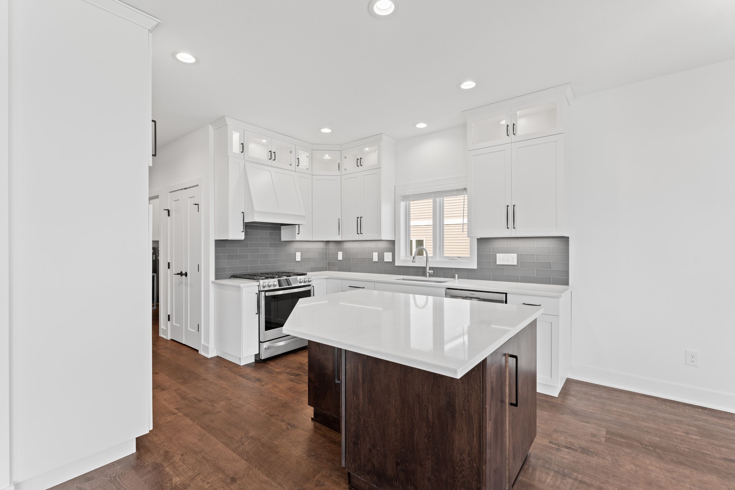  Luxury Townhome Living in Stonehedge - 物件實景