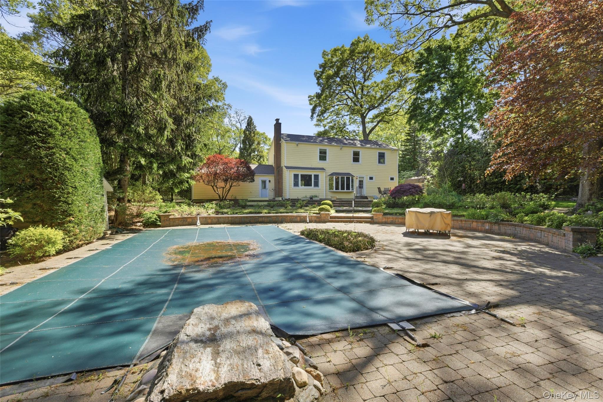  23 Woodhull Road, East Setauket, NY, 11733 - 物件實景