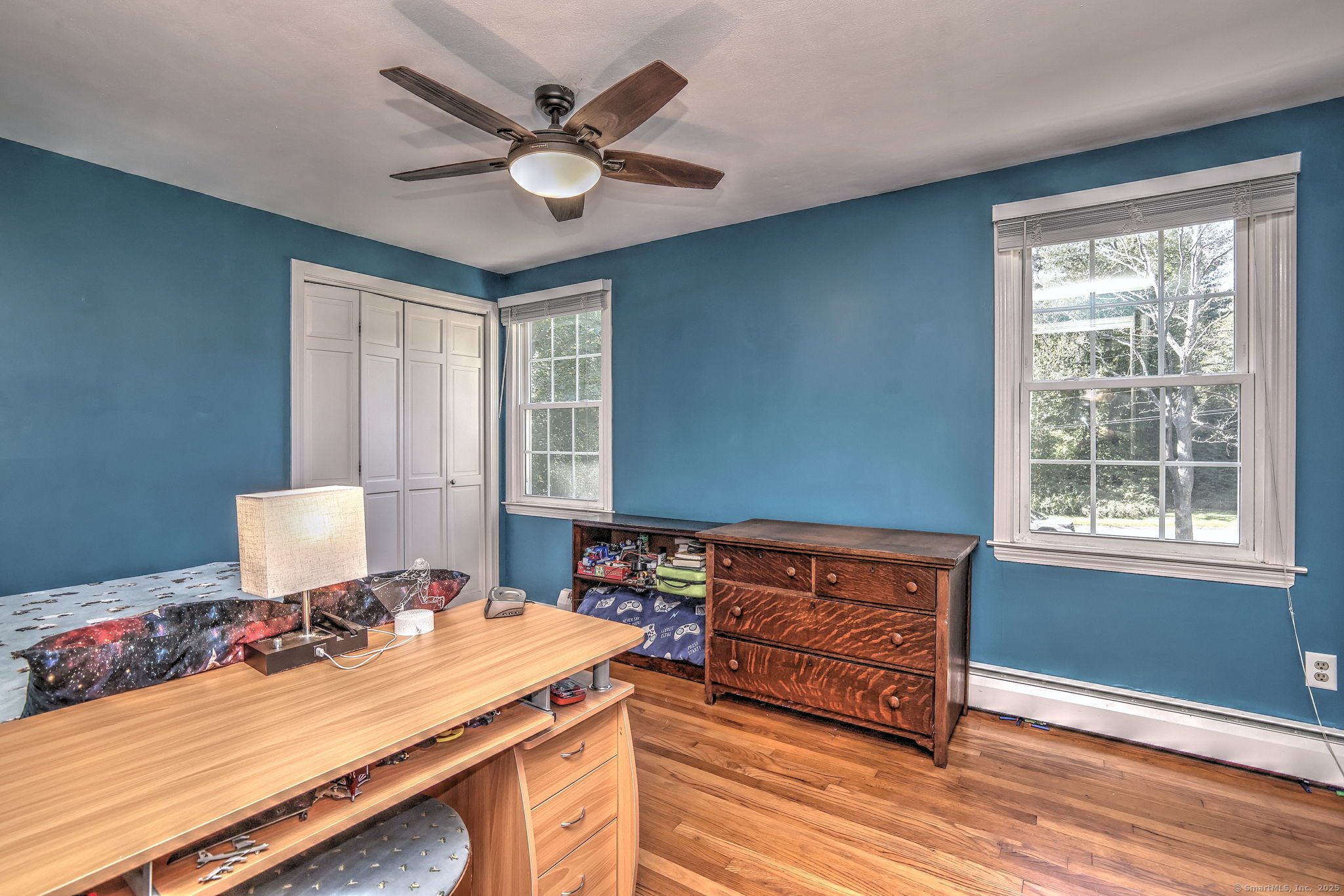 Guilford, Connecticut, 06437, United States, 4 Bedrooms Bedrooms, ,3 BathroomsBathrooms,Residential,For Sale,1955104