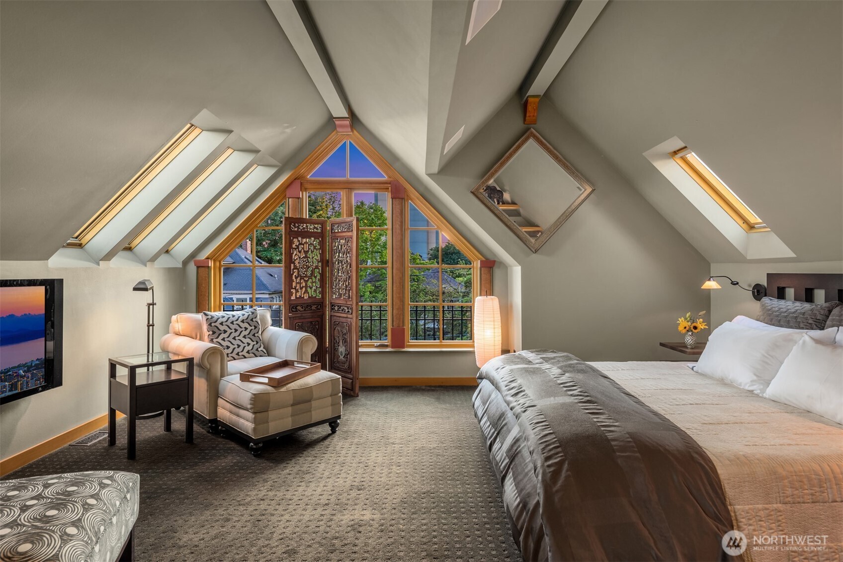 Seattle, Washington, 98112, United States, 3 Bedrooms Bedrooms, ,1 BathroomBathrooms,Residential,For Sale,1848014