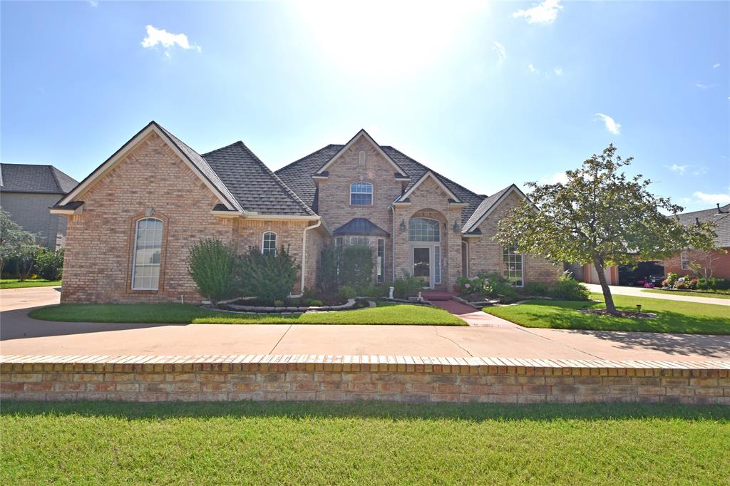 Oklahoma City, Oklahoma, 73142, United States, 5 Bedrooms Bedrooms, ,4 BathroomsBathrooms,Residential,For Sale,1935370