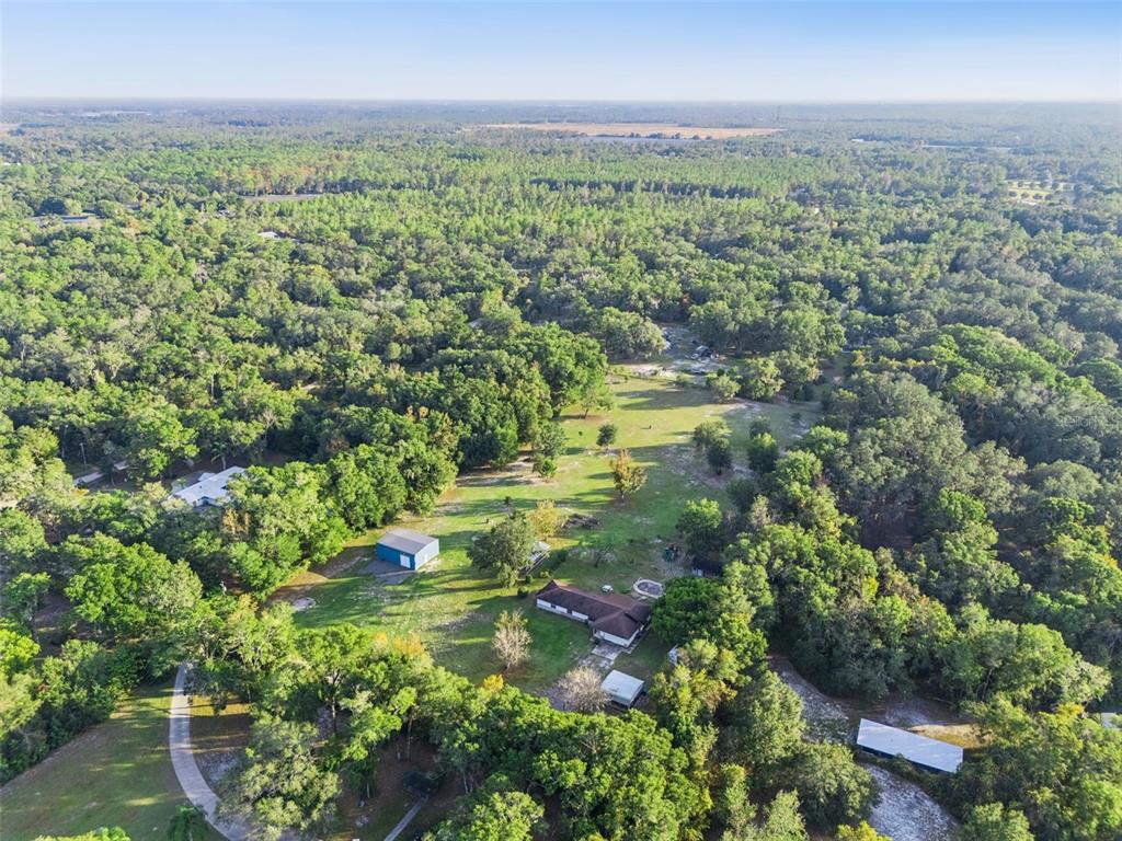 De Leon Springs, Florida, 32130, United States, 4 Bedrooms Bedrooms, ,3 BathroomsBathrooms,Residential,For Sale,1998278