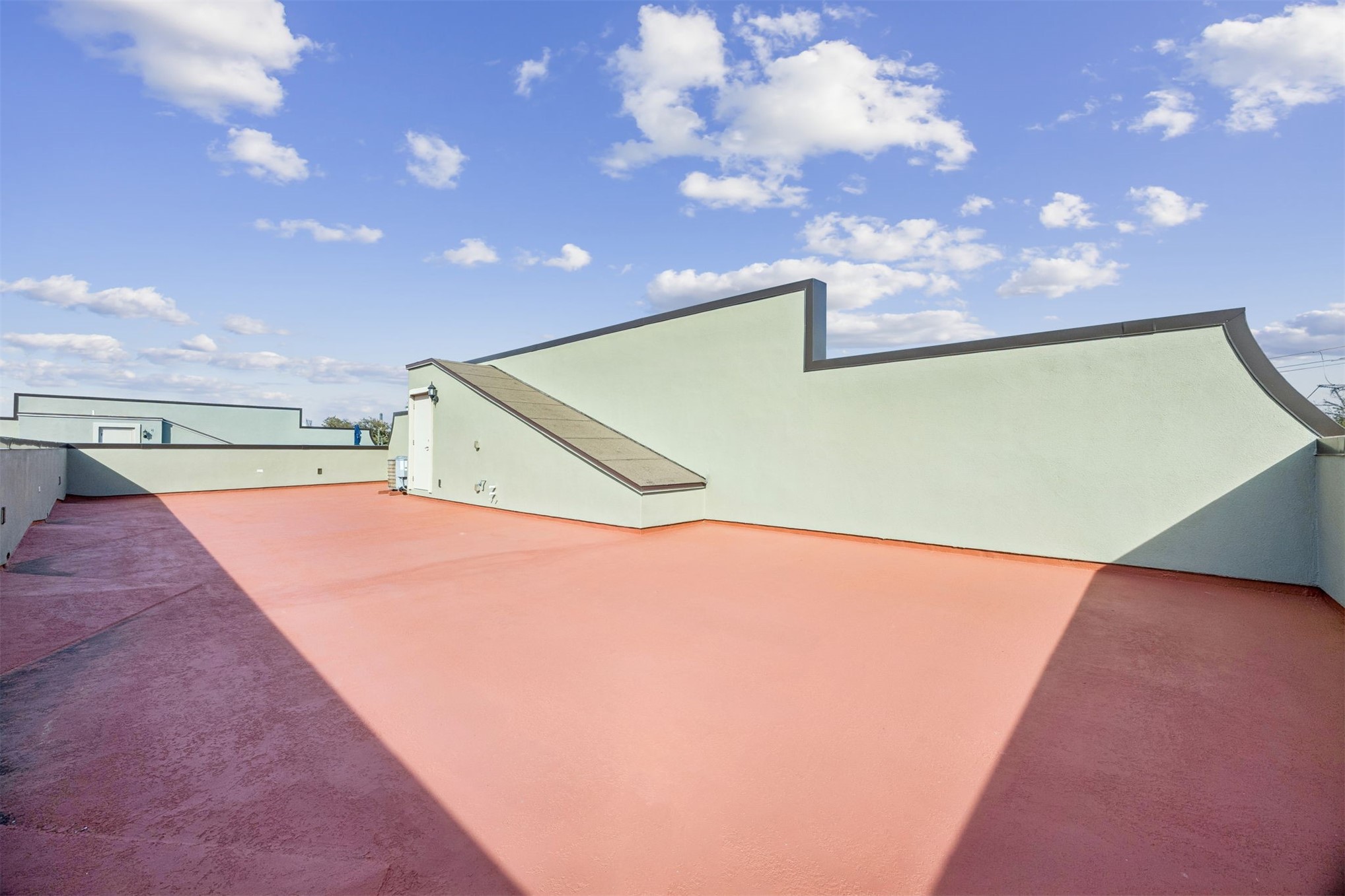 Fernandina Beach, Florida, 32034, United States, 3 Bedrooms Bedrooms, ,2 BathroomsBathrooms,Residential,For Sale,2021774