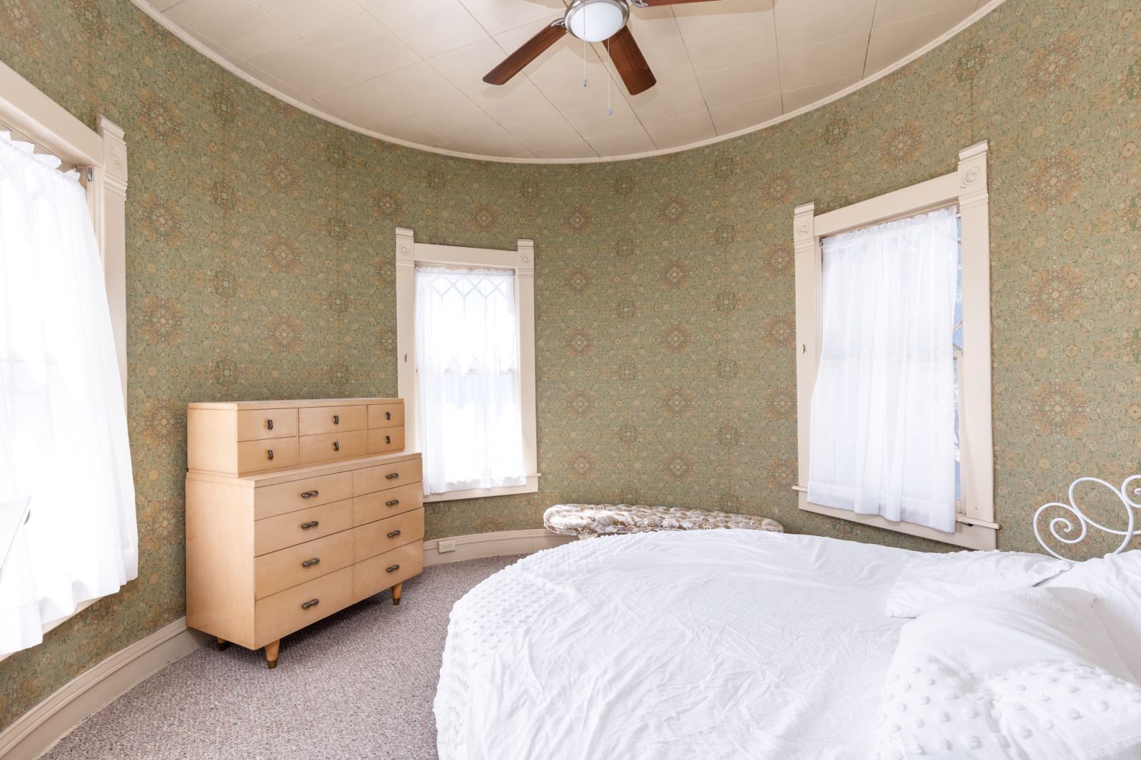Elko, Nevada, 89801, United States, ,Residential,For Sale,1911391