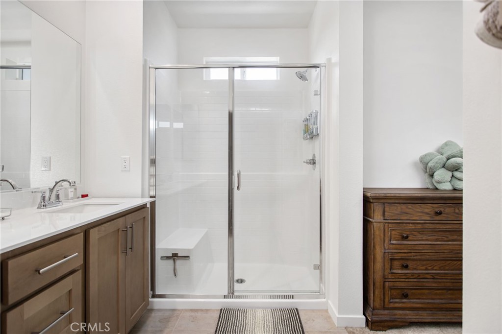 Temecula, California, 92591, United States, 2 Bedrooms Bedrooms, ,3 BathroomsBathrooms,Residential,For Sale,1931289