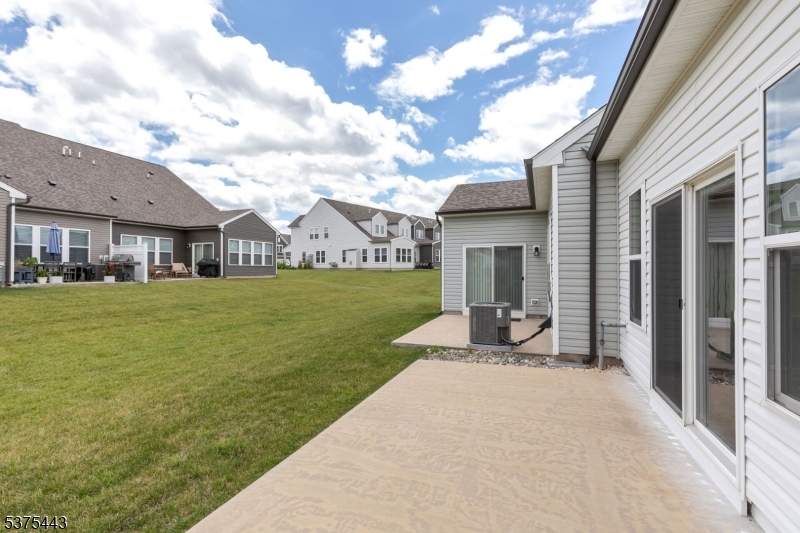 Florham Park Boro, New Jersey, 07932, United States, 2 Bedrooms Bedrooms, ,3 BathroomsBathrooms,Residential,For Sale,1917445